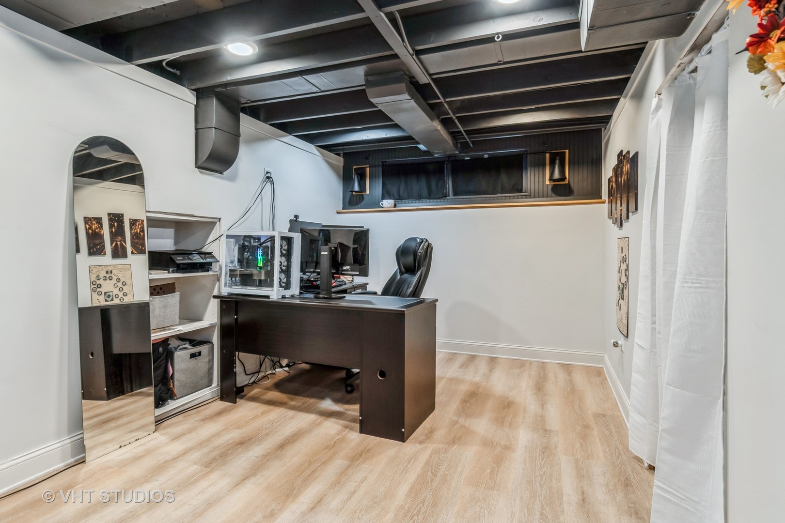 1581 Chippewa Drive, Naperville, IL 60563