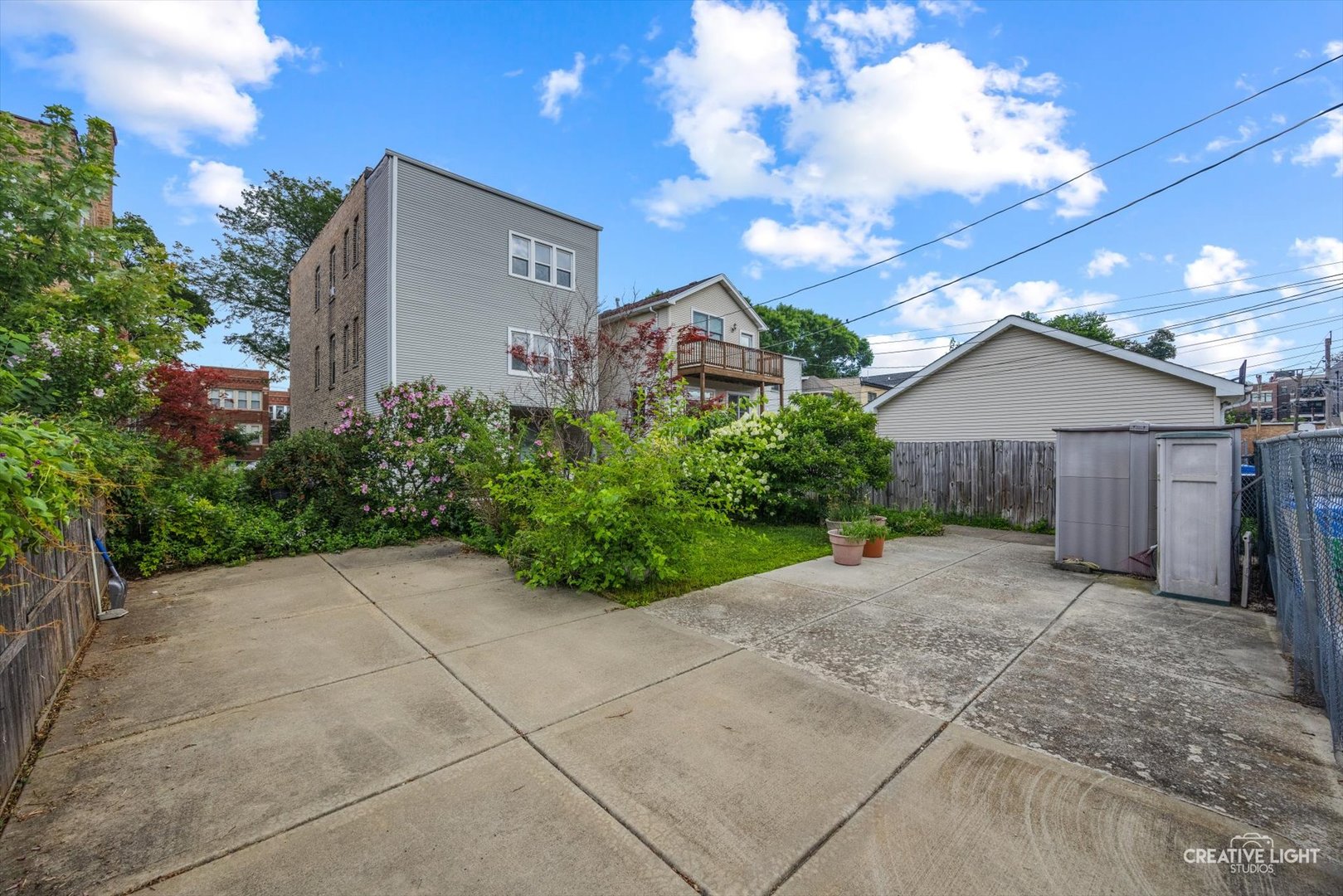 2439 W Pensacola Avenue, Chicago, IL 60618