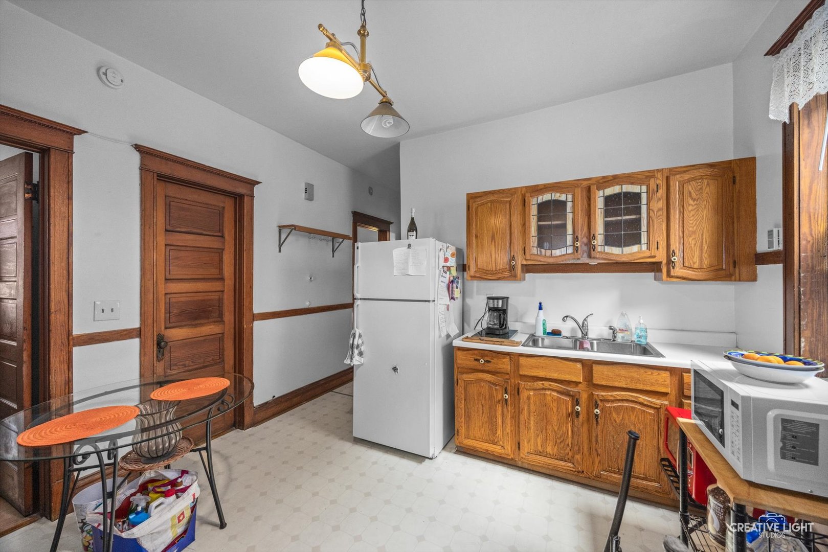 2439 W Pensacola Avenue, Chicago, IL 60618
