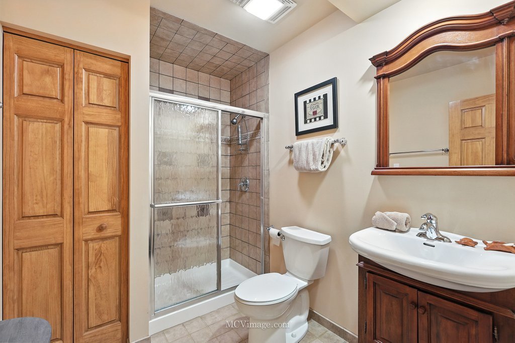 414 Sudbury Circle, Oswego, IL 60543
