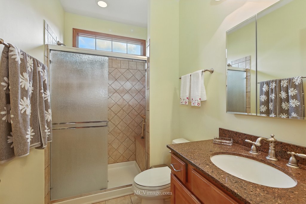 414 Sudbury Circle, Oswego, IL 60543