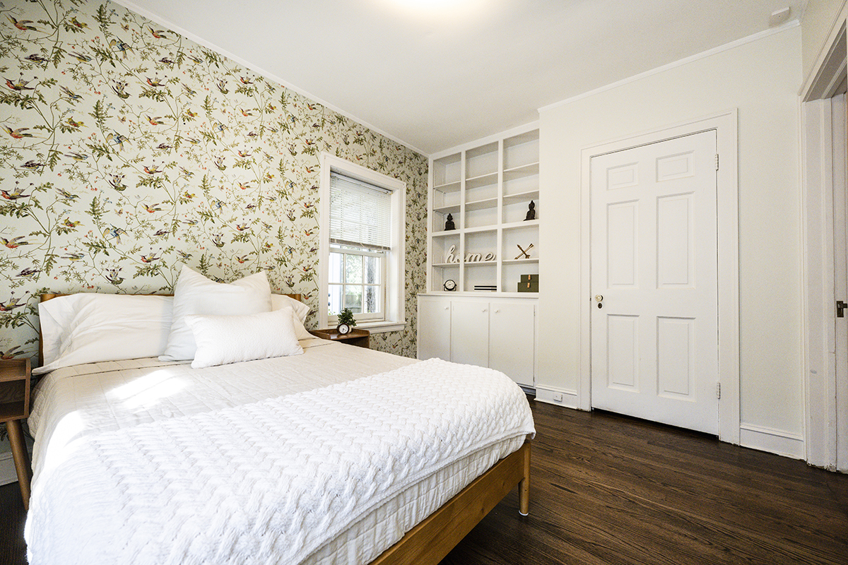 1001 S Brainard Avenue, La Grange, IL 60525