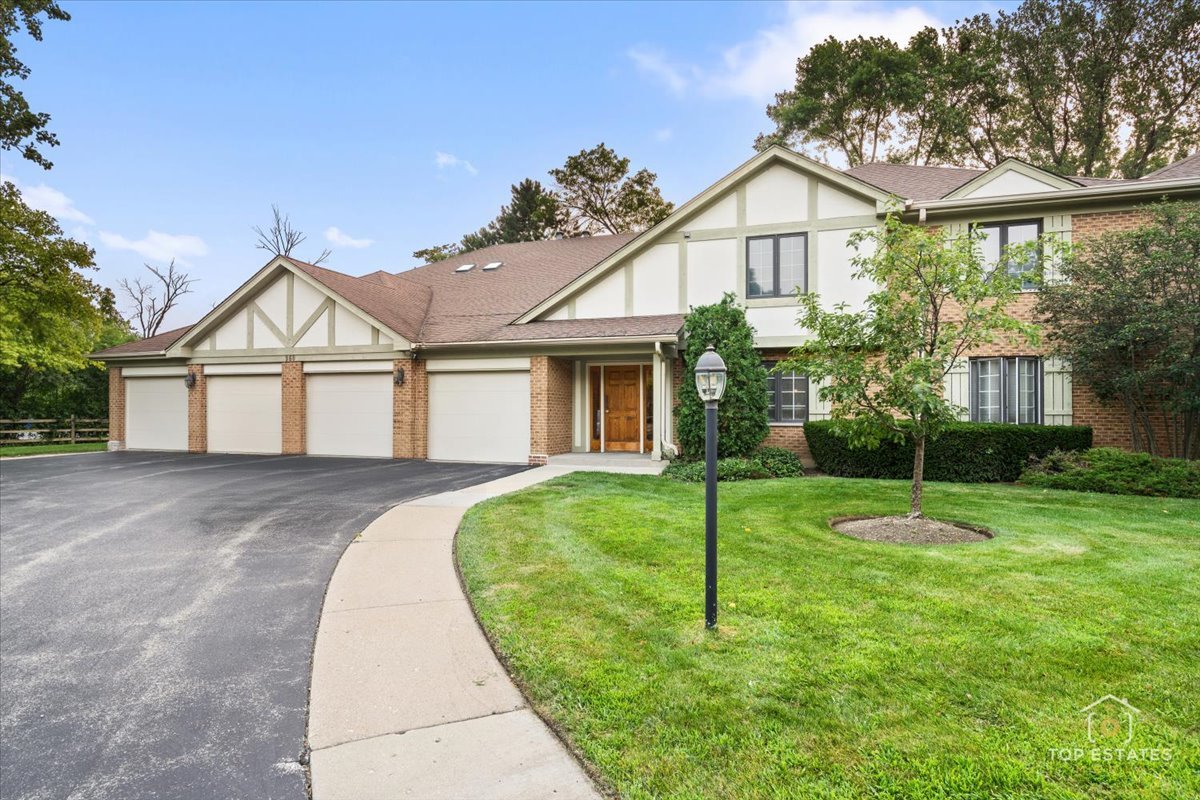 960 Ivy Lane #A, Deerfield, IL 60015