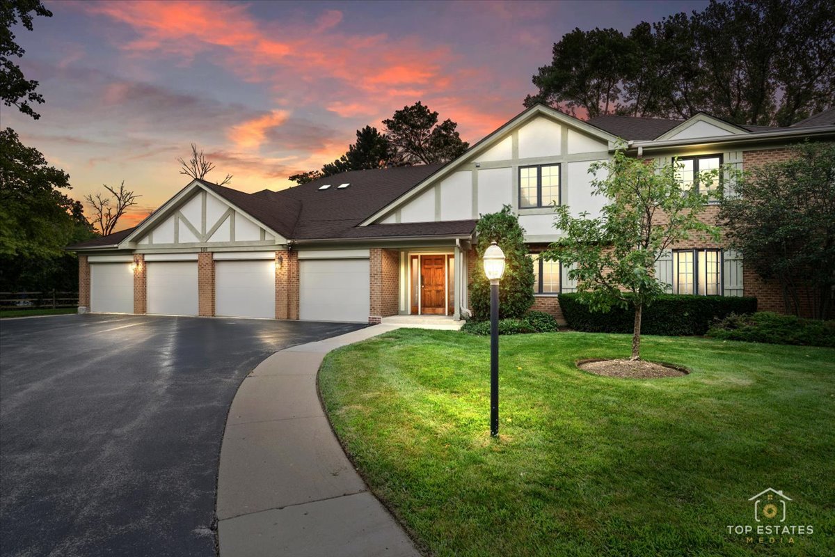 960 Ivy Lane #A, Deerfield, IL 60015