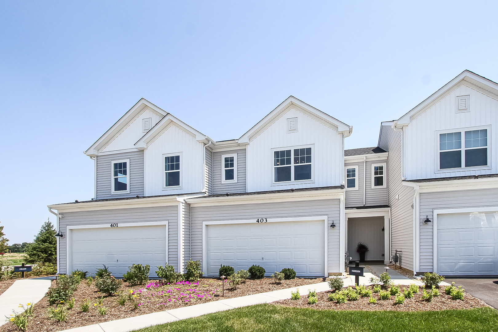 282 Kingsport Drive, South Elgin, IL 60177