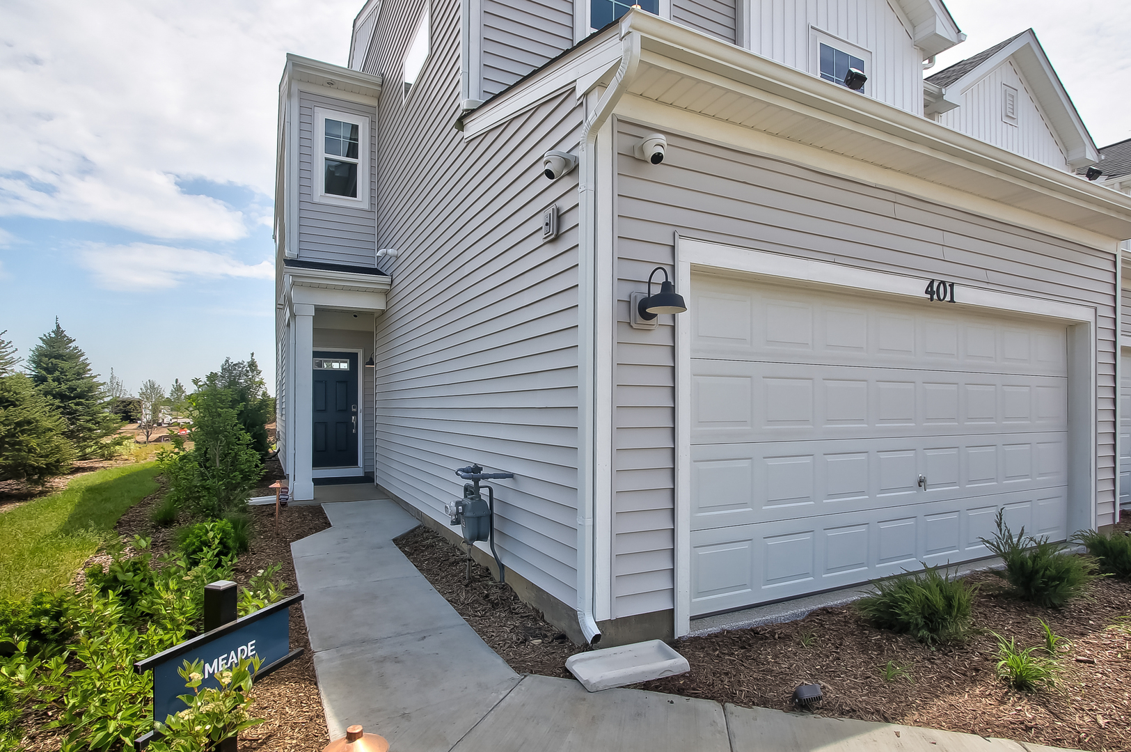 300 Kingsport Drive, South Elgin, IL 60177