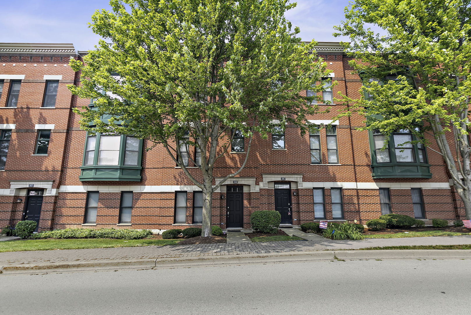 84 N Smith Street, Palatine, IL 60067