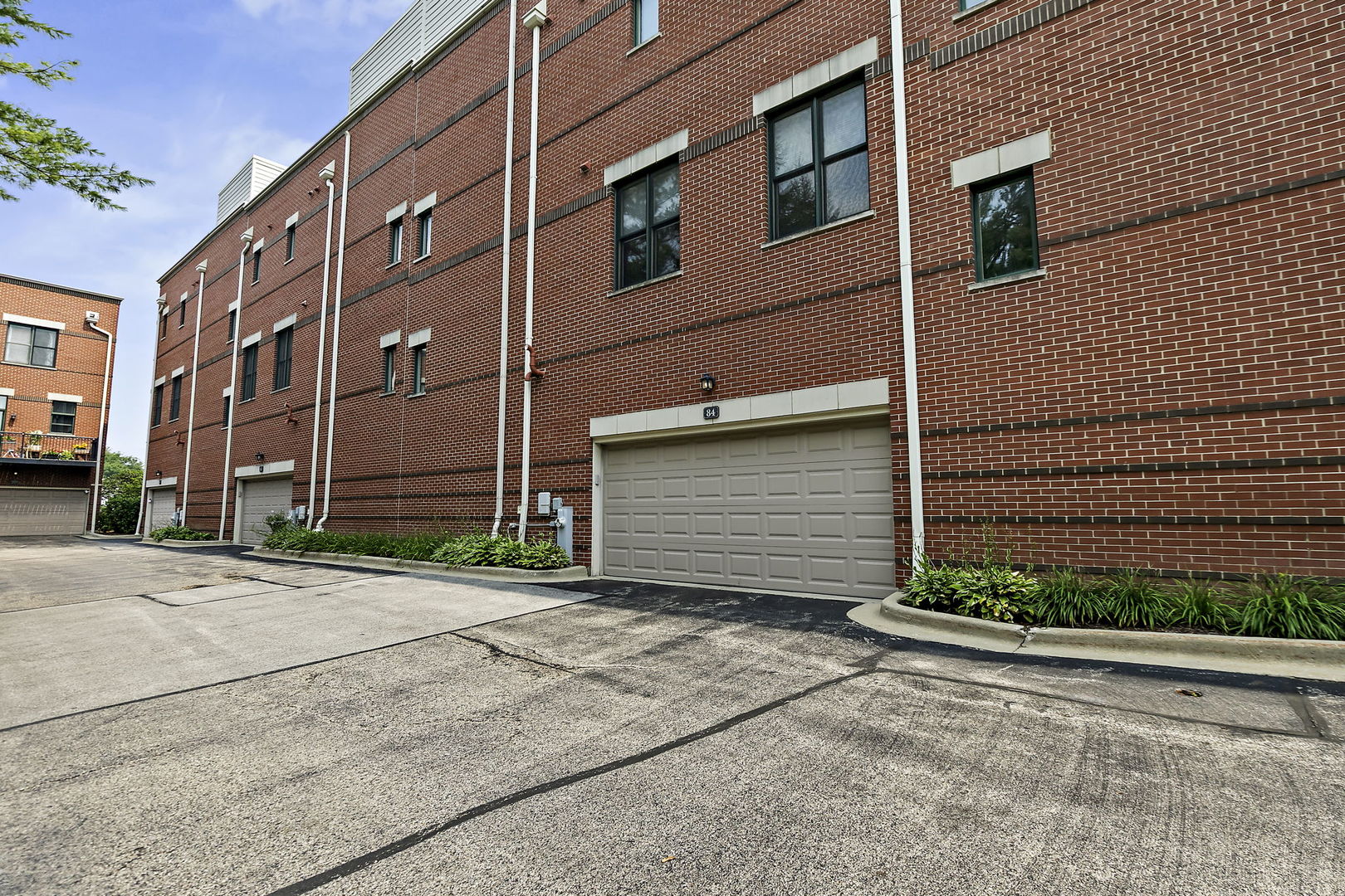 84 N Smith Street, Palatine, IL 60067