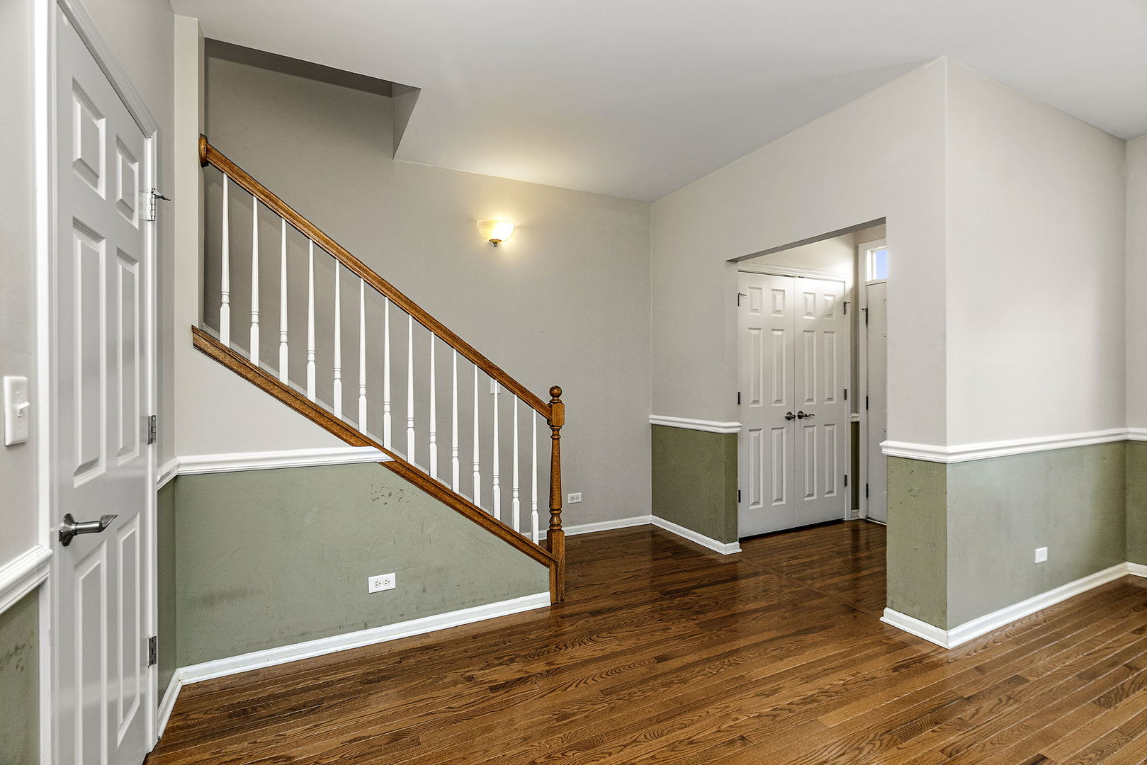 84 N Smith Street, Palatine, IL 60067