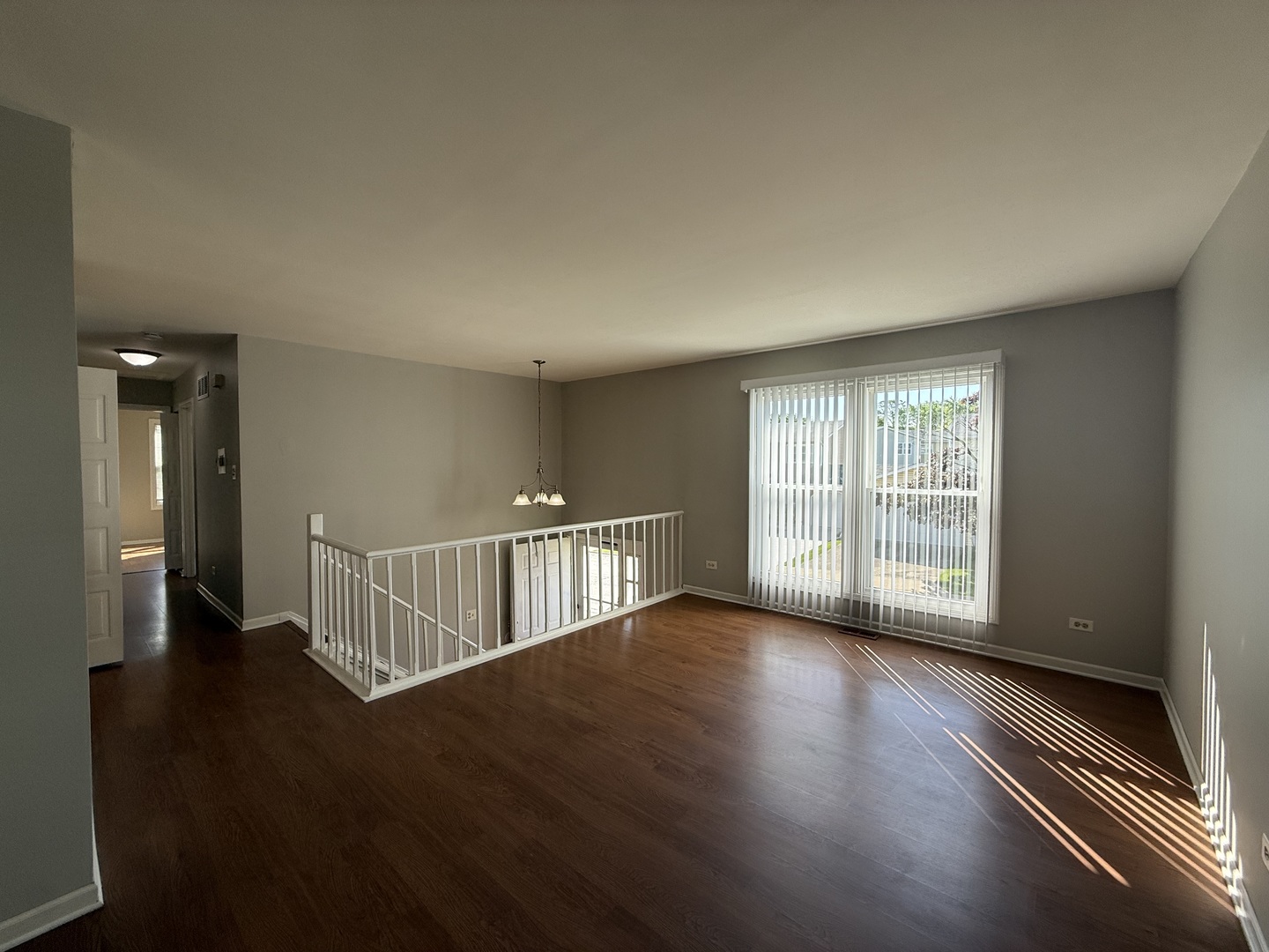 371 Payson Circle, Glendale Heights, IL 60139