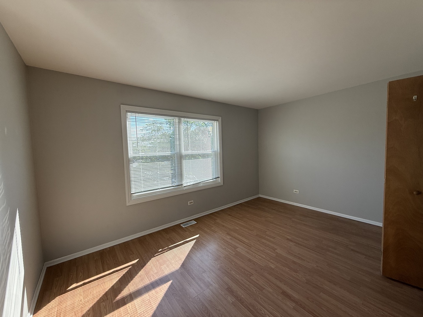 371 Payson Circle, Glendale Heights, IL 60139