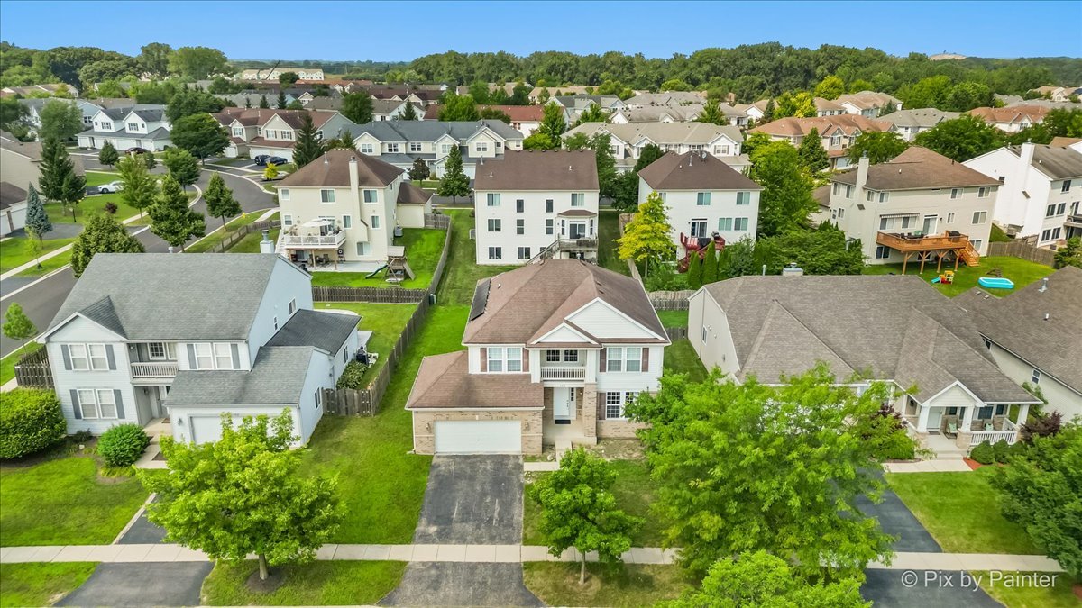 1312 Wentworth Drive, Volo, IL 60020