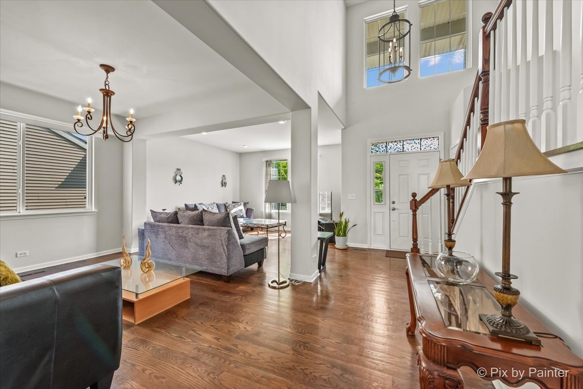 1312 Wentworth Drive, Volo, IL 60020