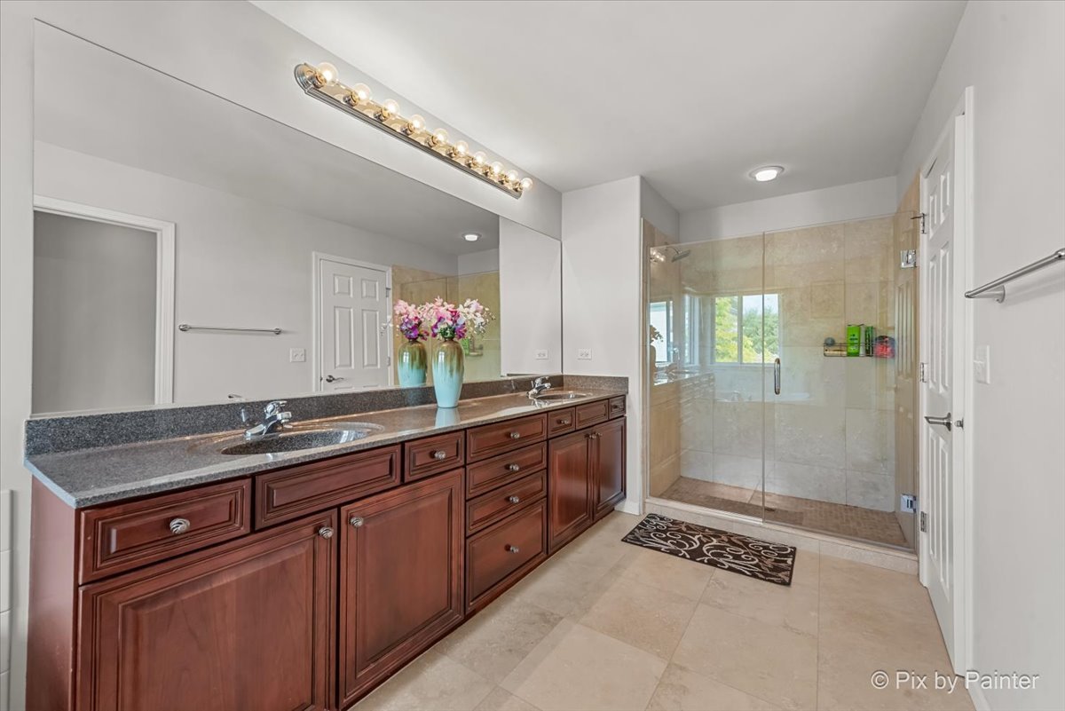 1312 Wentworth Drive, Volo, IL 60020
