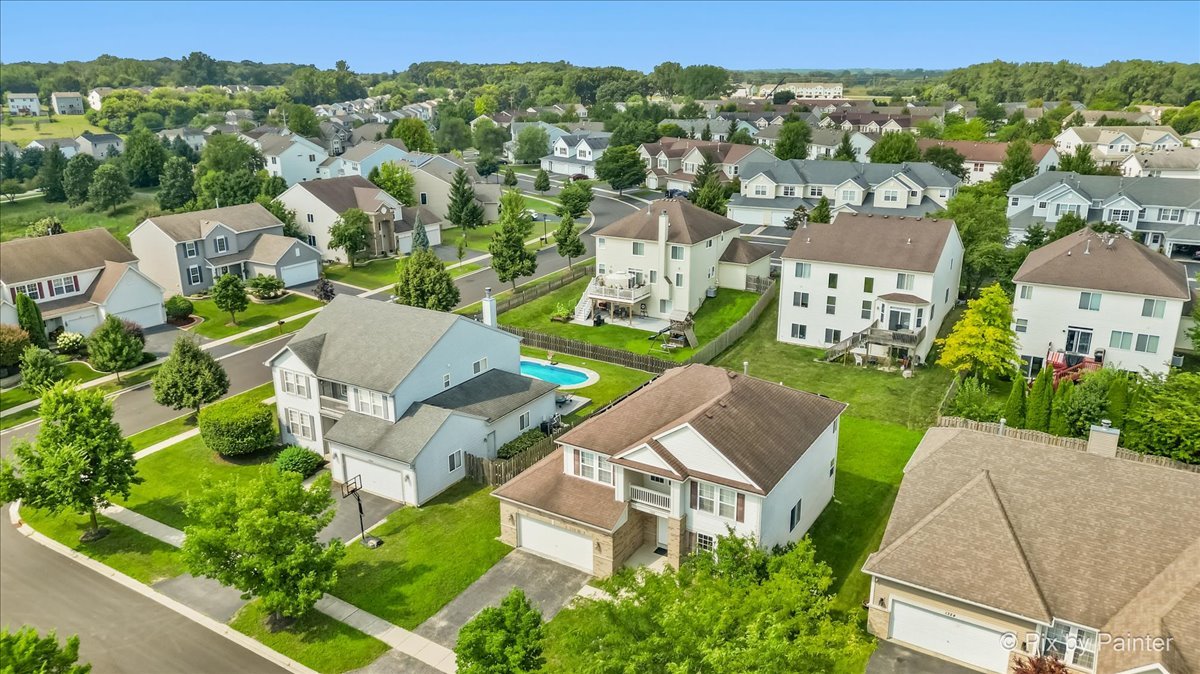 1312 Wentworth Drive, Volo, IL 60020