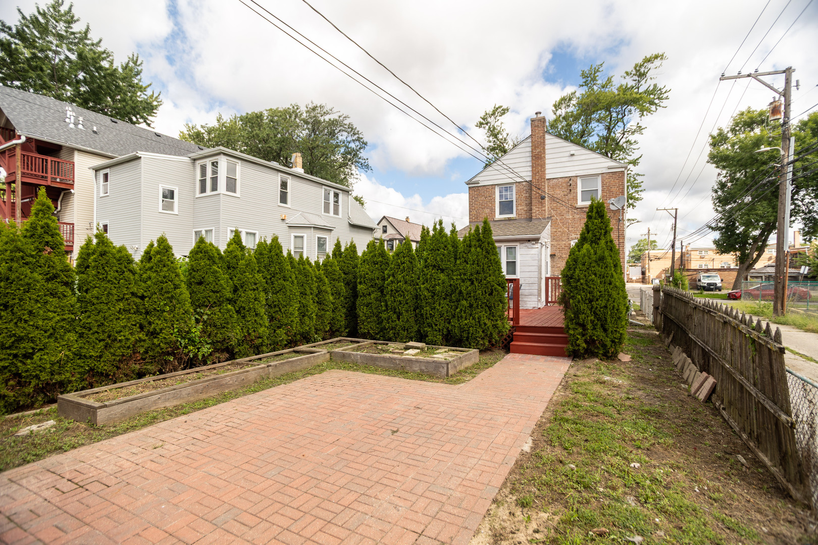5615 W Dakin Street, Chicago, IL 60634