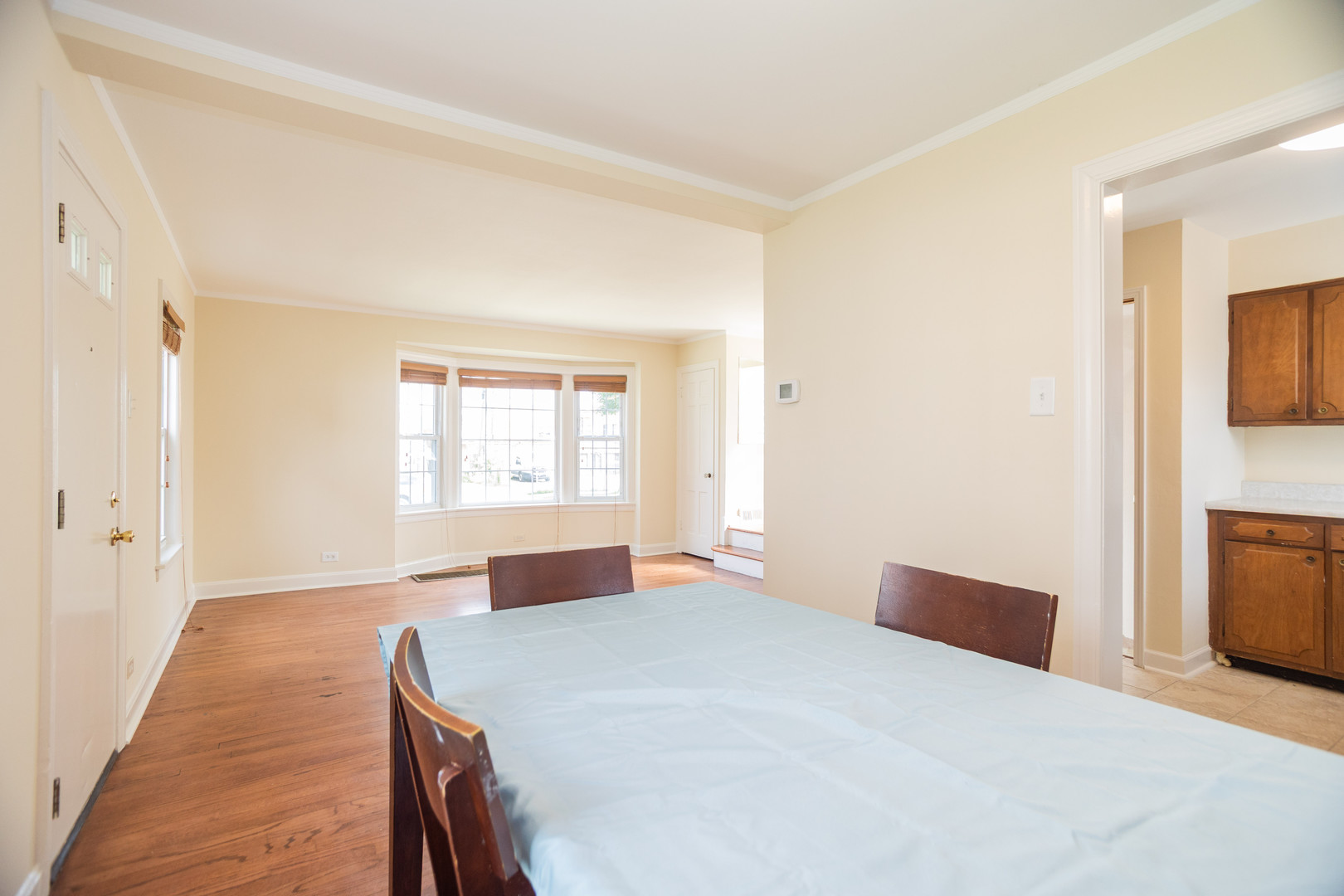5615 W Dakin Street, Chicago, IL 60634