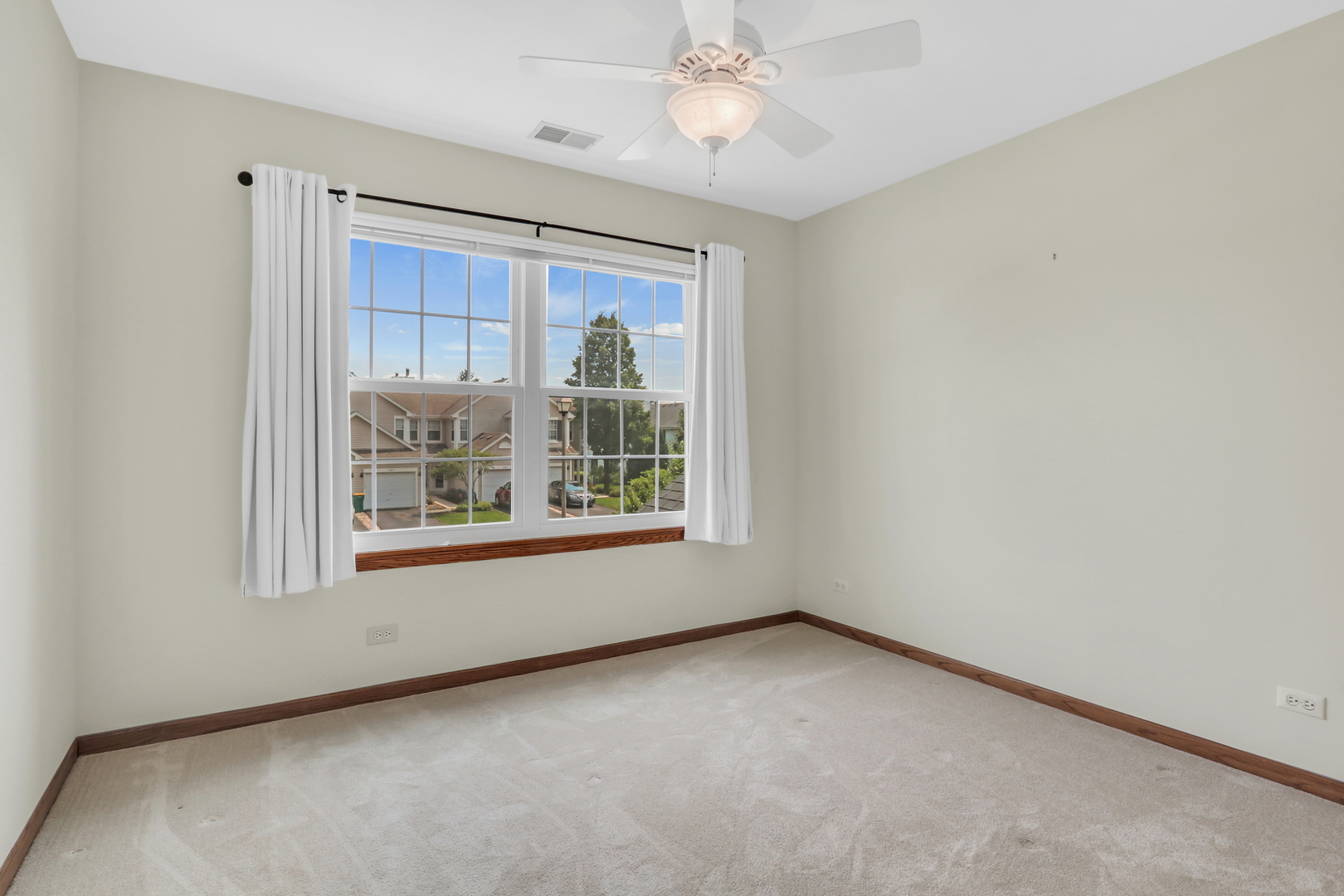1286 S Candlestick Way #1286, Waukegan, IL 60085