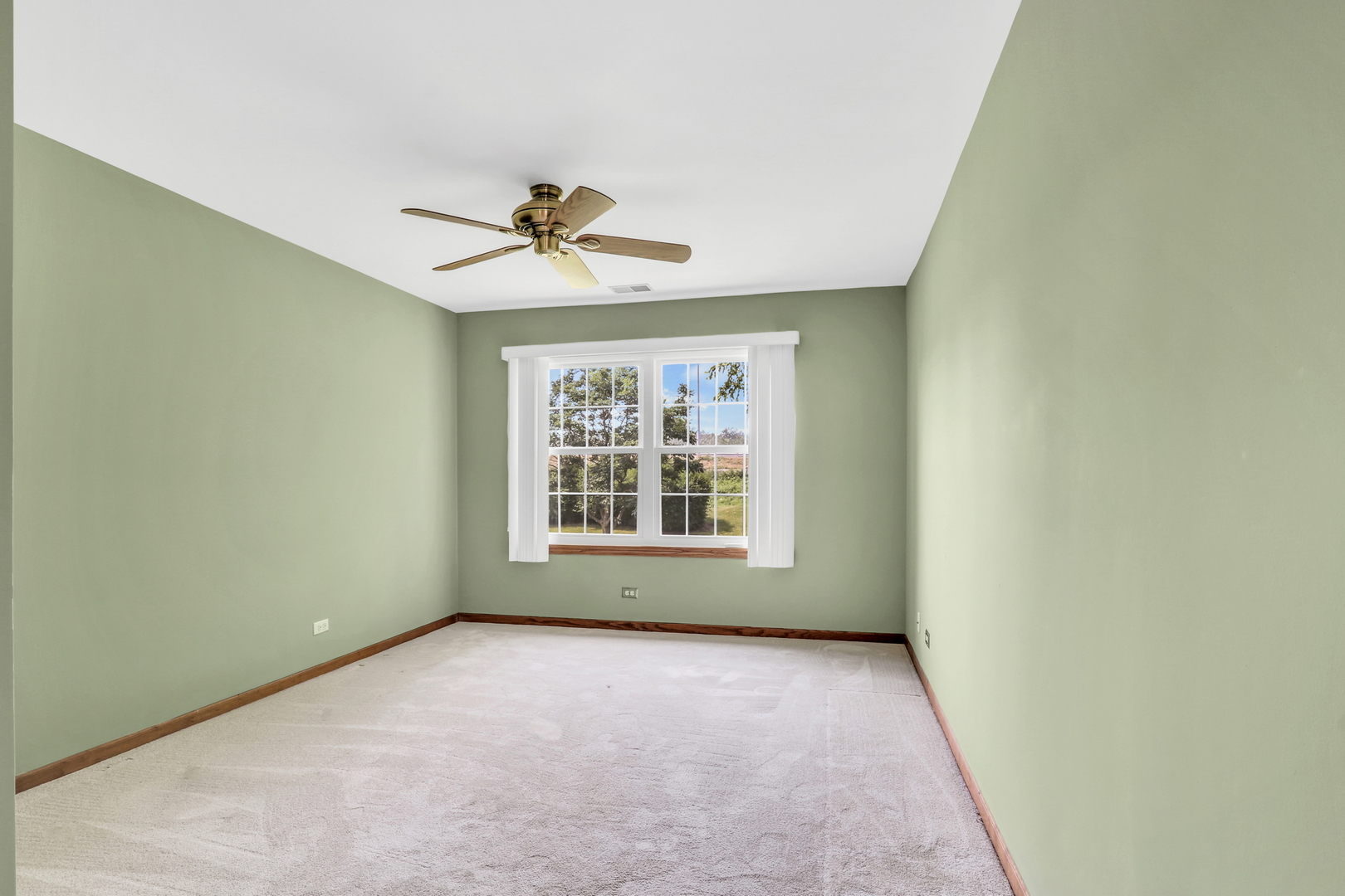 1286 S Candlestick Way #1286, Waukegan, IL 60085