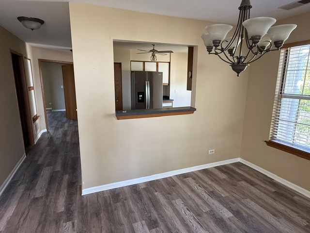 16 Tyler Court #B, Streamwood, IL 60107