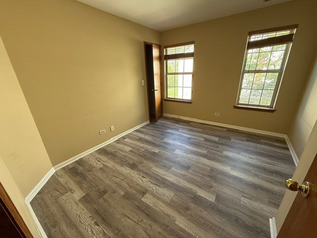 16 Tyler Court #B, Streamwood, IL 60107