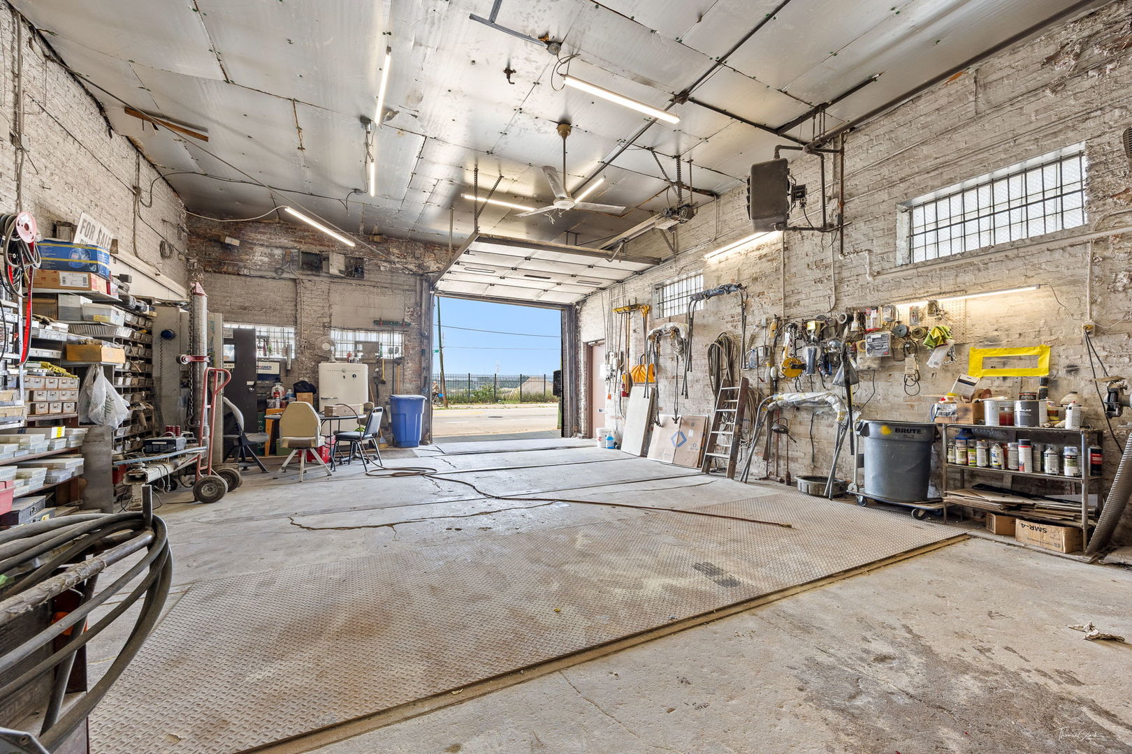 9363 S Ewing Avenue, Chicago, IL 60617