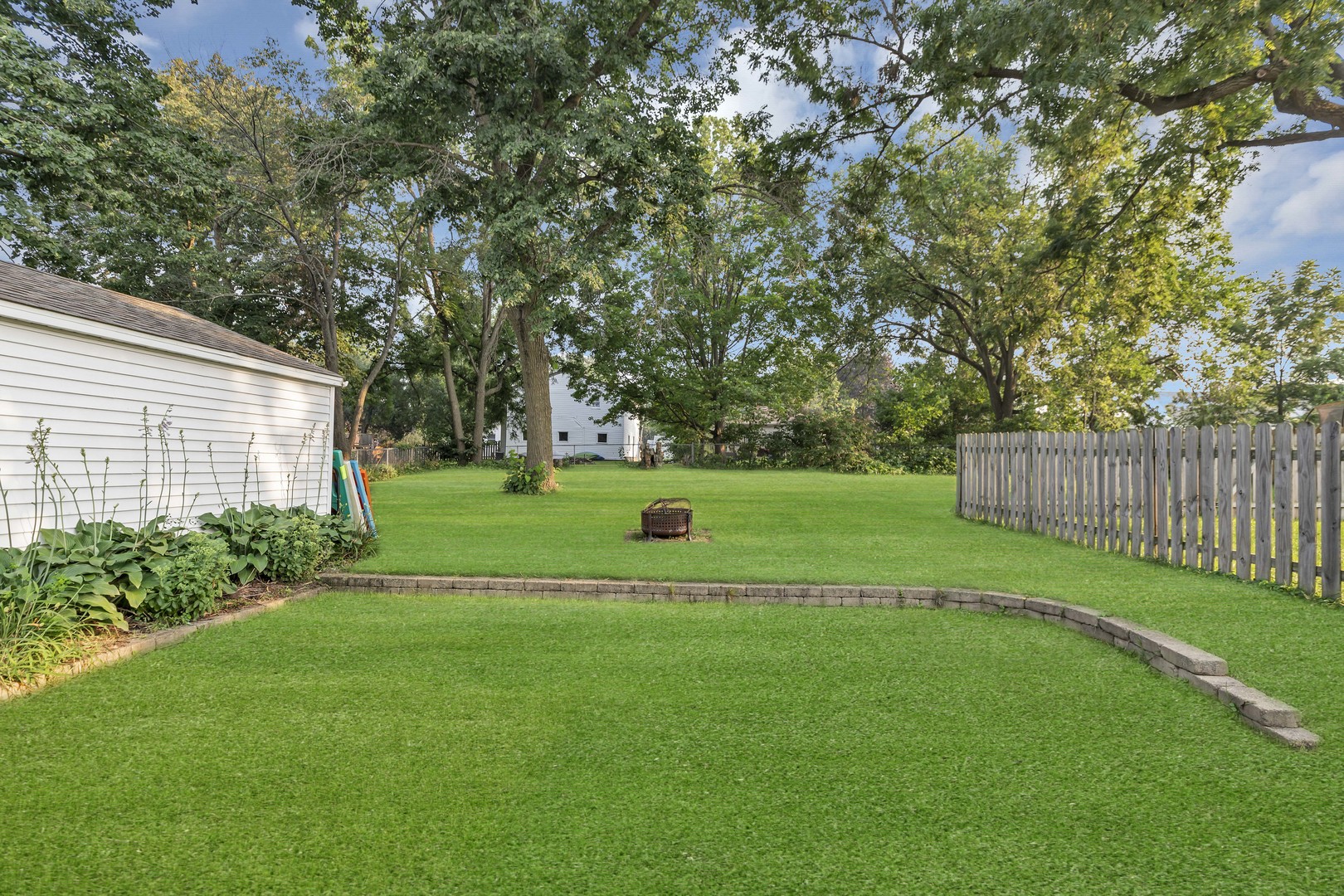 528 Sycamore Street, Sycamore, IL 60178