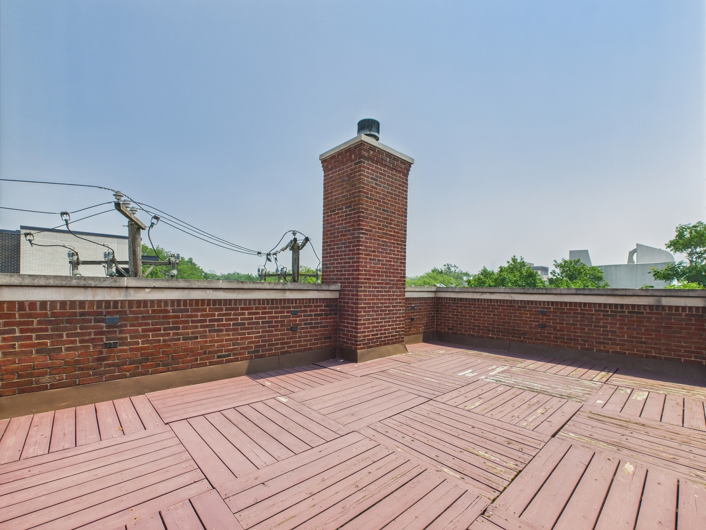 1242 W Dickens Avenue, Chicago, IL 60614