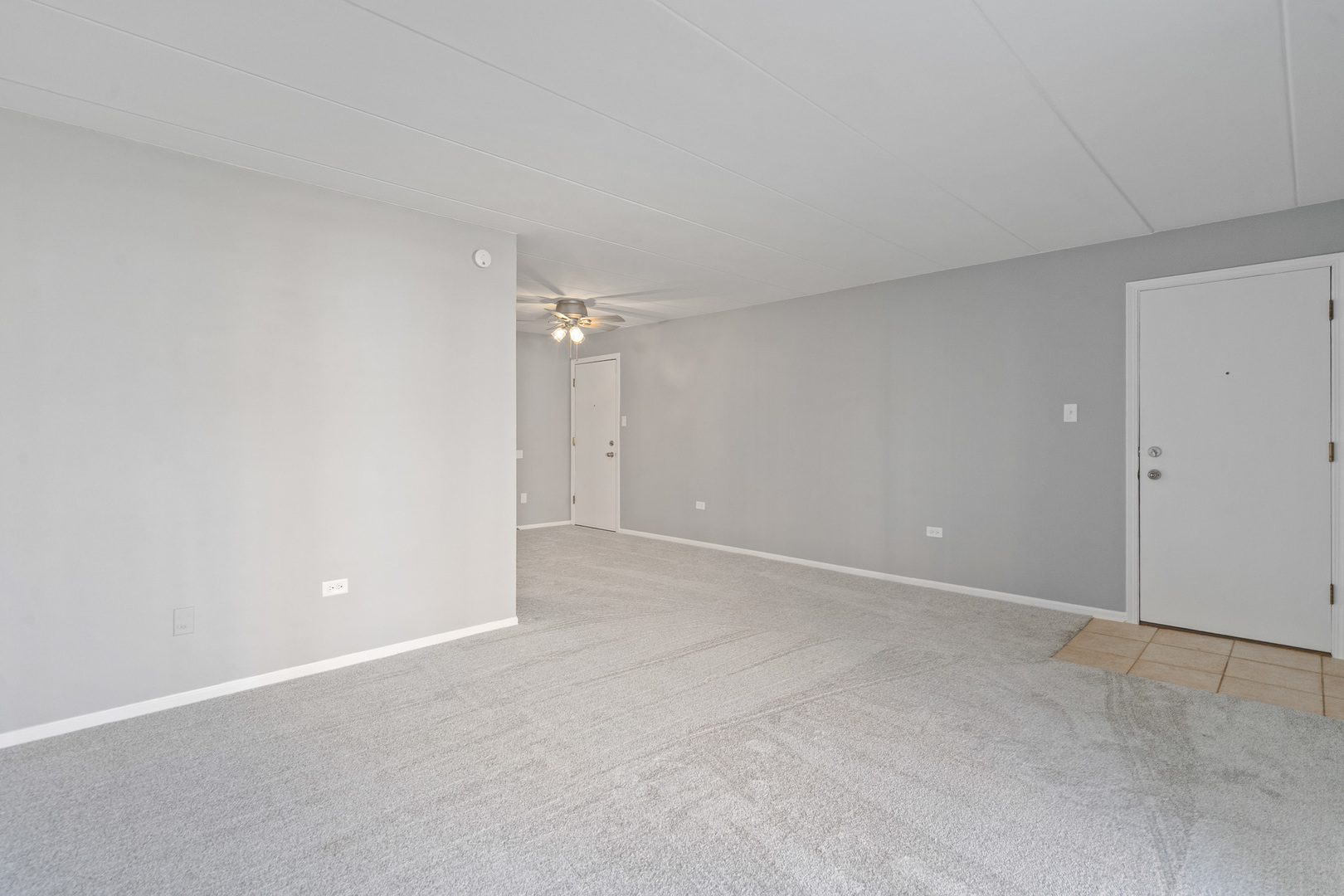 9812 S Nottingham Avenue #14, Chicago Ridge, IL 60415