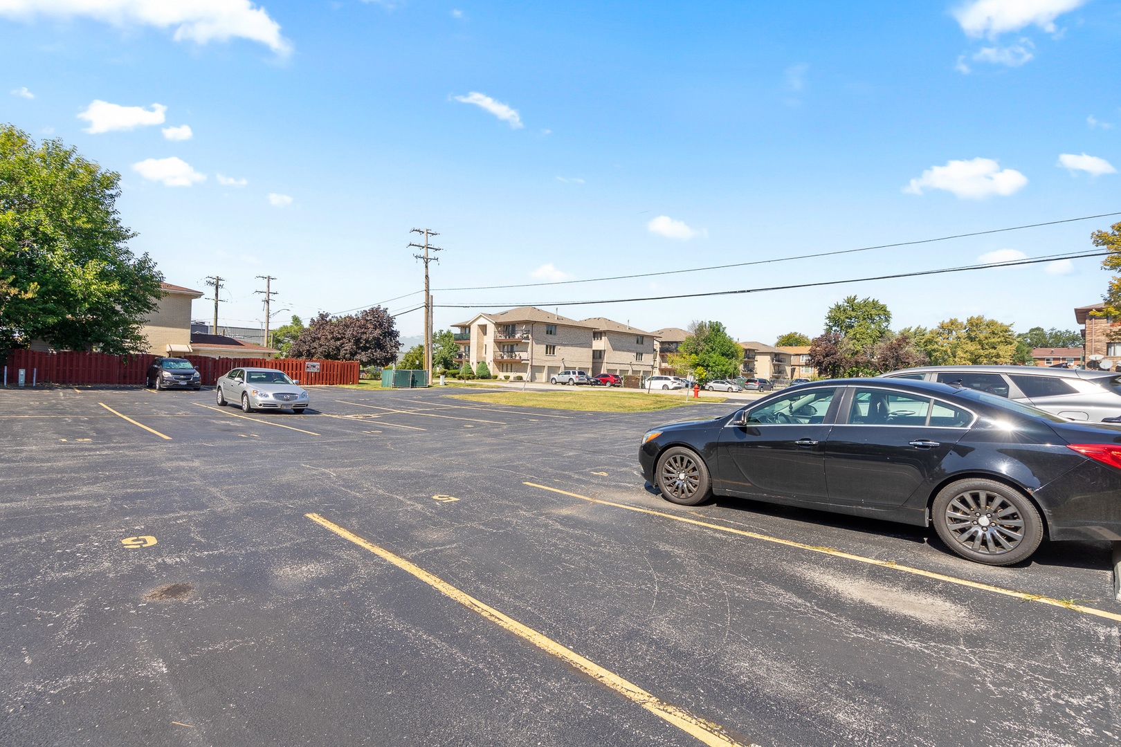 9812 S Nottingham Avenue #14, Chicago Ridge, IL 60415