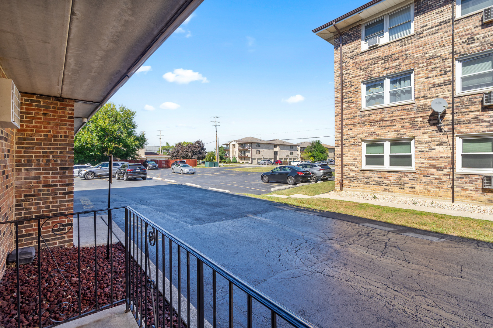 9812 S Nottingham Avenue #14, Chicago Ridge, IL 60415