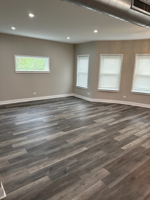 1111 Bonnie Brae Place #2W, River Forest, IL 60305