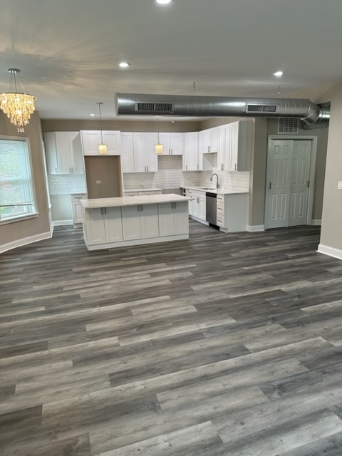 1111 Bonnie Brae Place #2W, River Forest, IL 60305