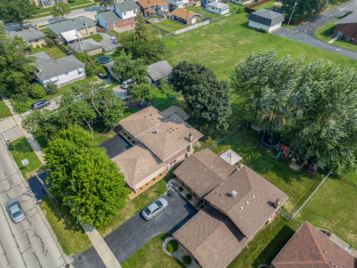2205 182nd Street, Lansing, IL 60438