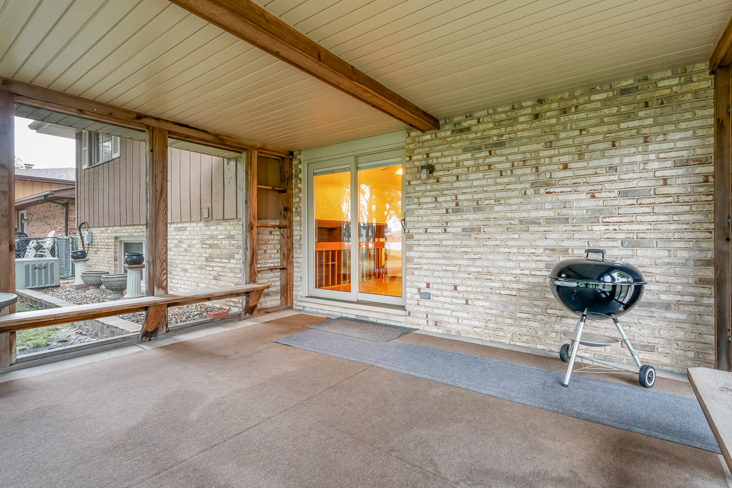 2205 182nd Street, Lansing, IL 60438
