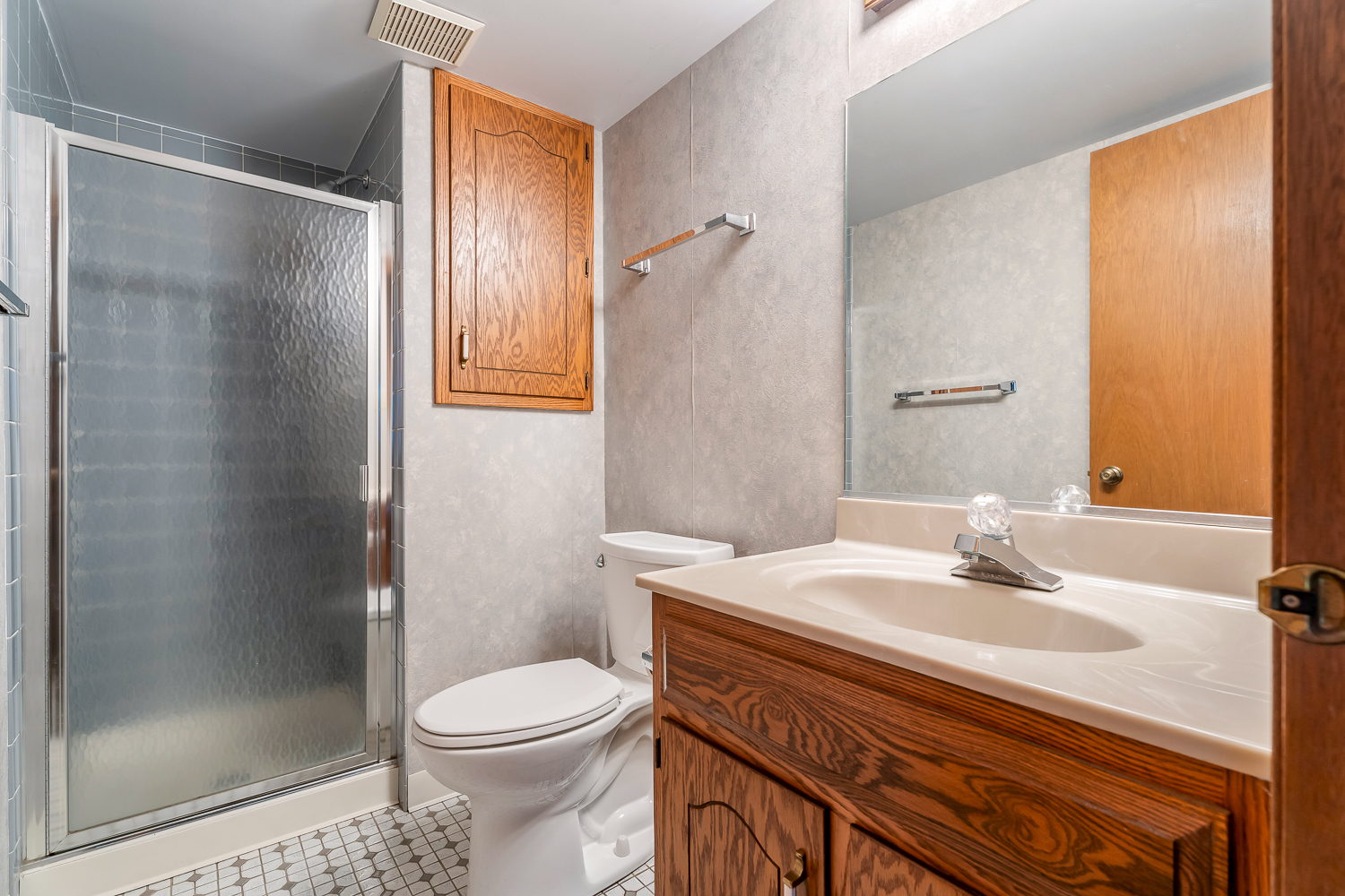 2205 182nd Street, Lansing, IL 60438