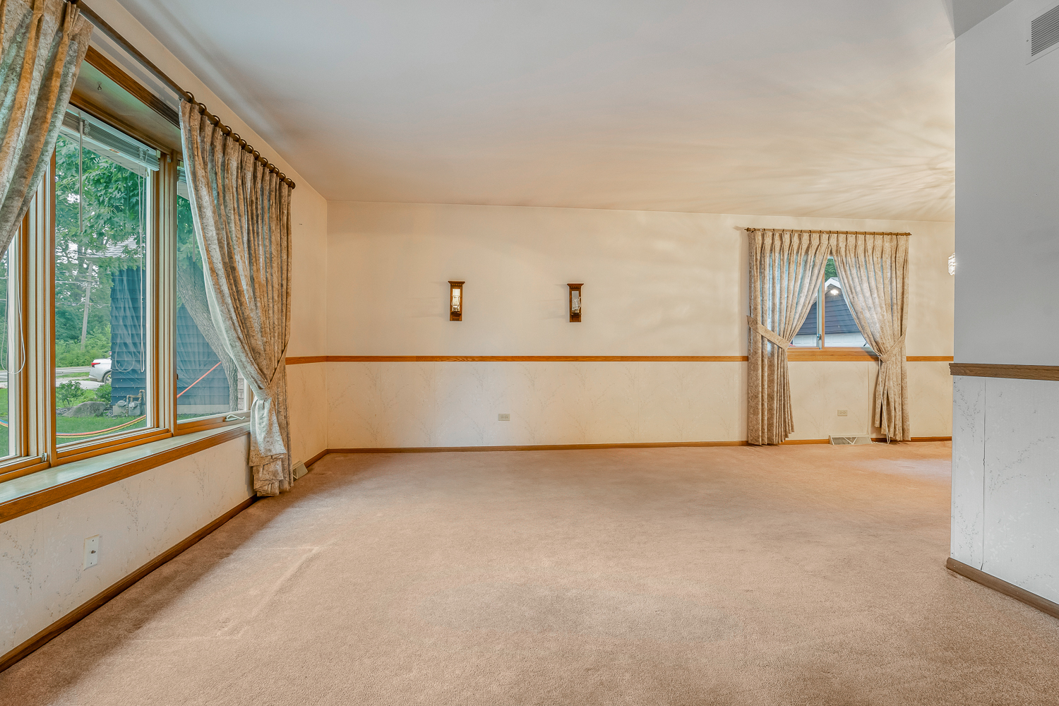 2205 182nd Street, Lansing, IL 60438