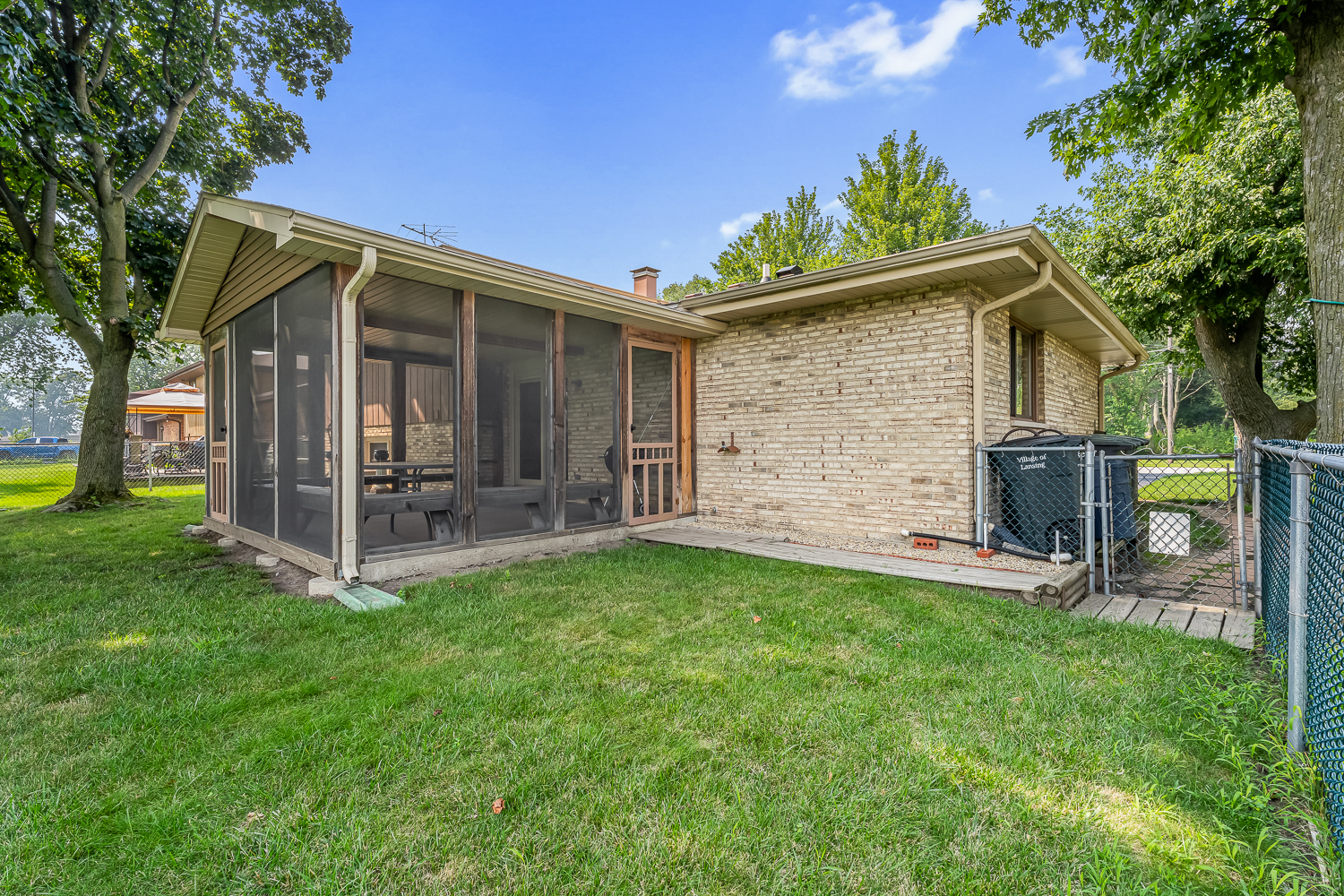 2205 182nd Street, Lansing, IL 60438