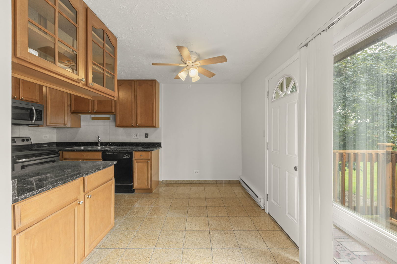 4435 ARBOR Circle #23, Downers Grove, IL 60515