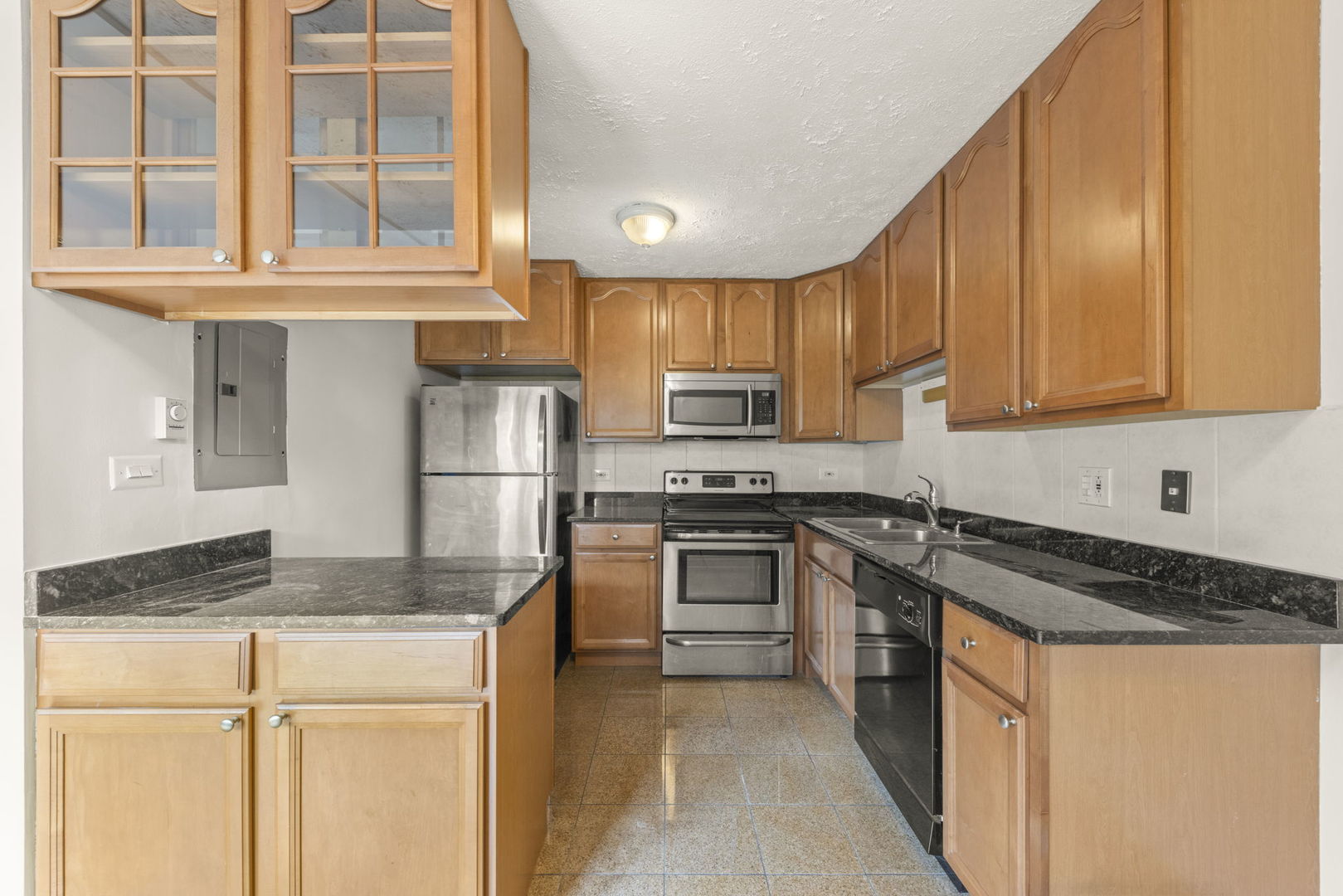 4435 ARBOR Circle #23, Downers Grove, IL 60515