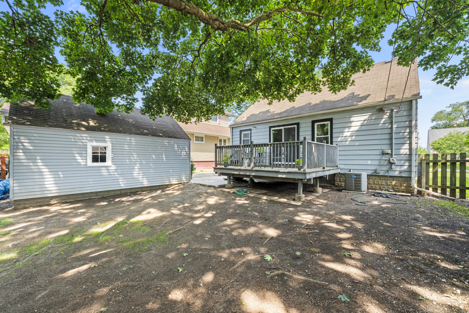 660 1st Street, Crete, IL 60417