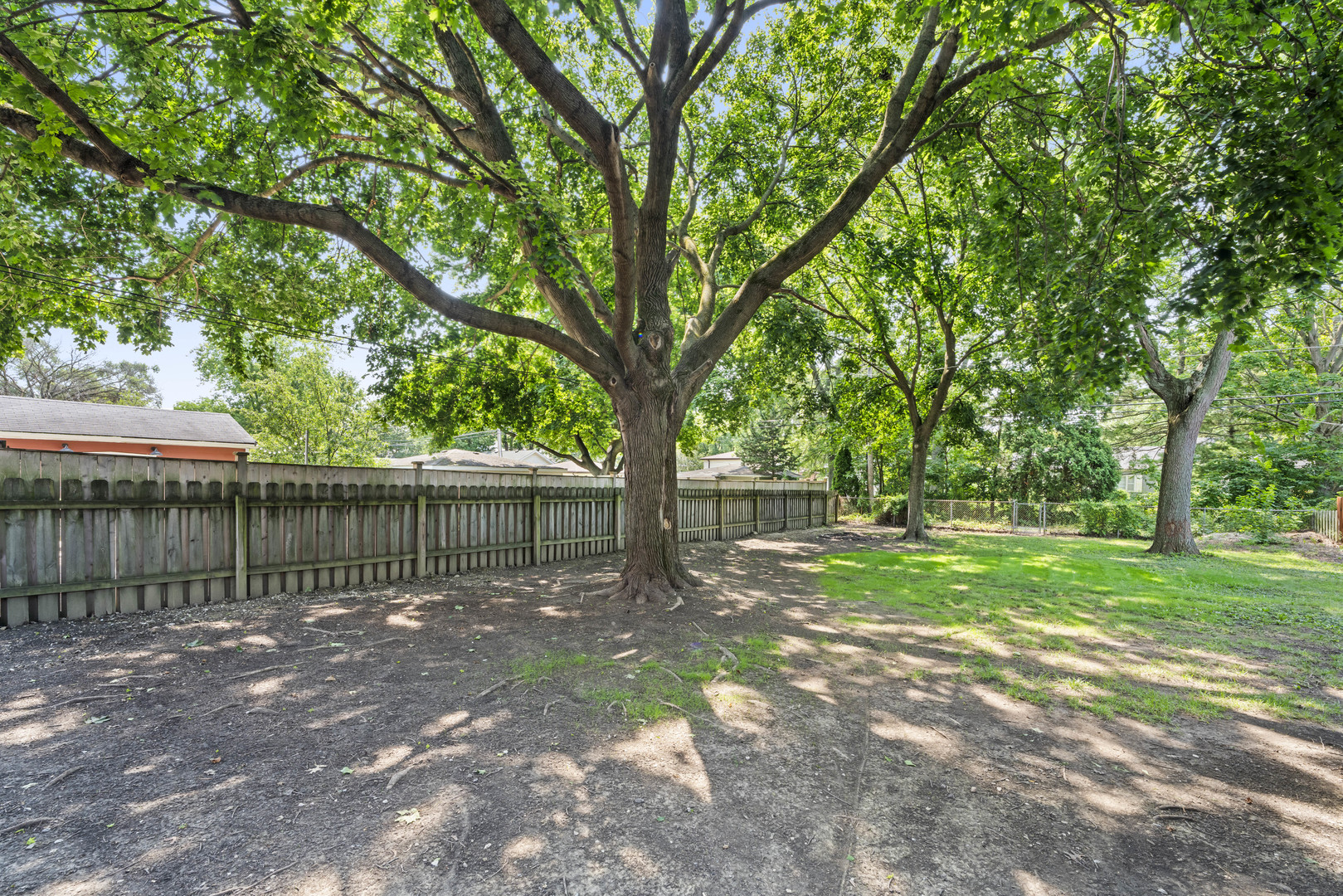 660 1st Street, Crete, IL 60417