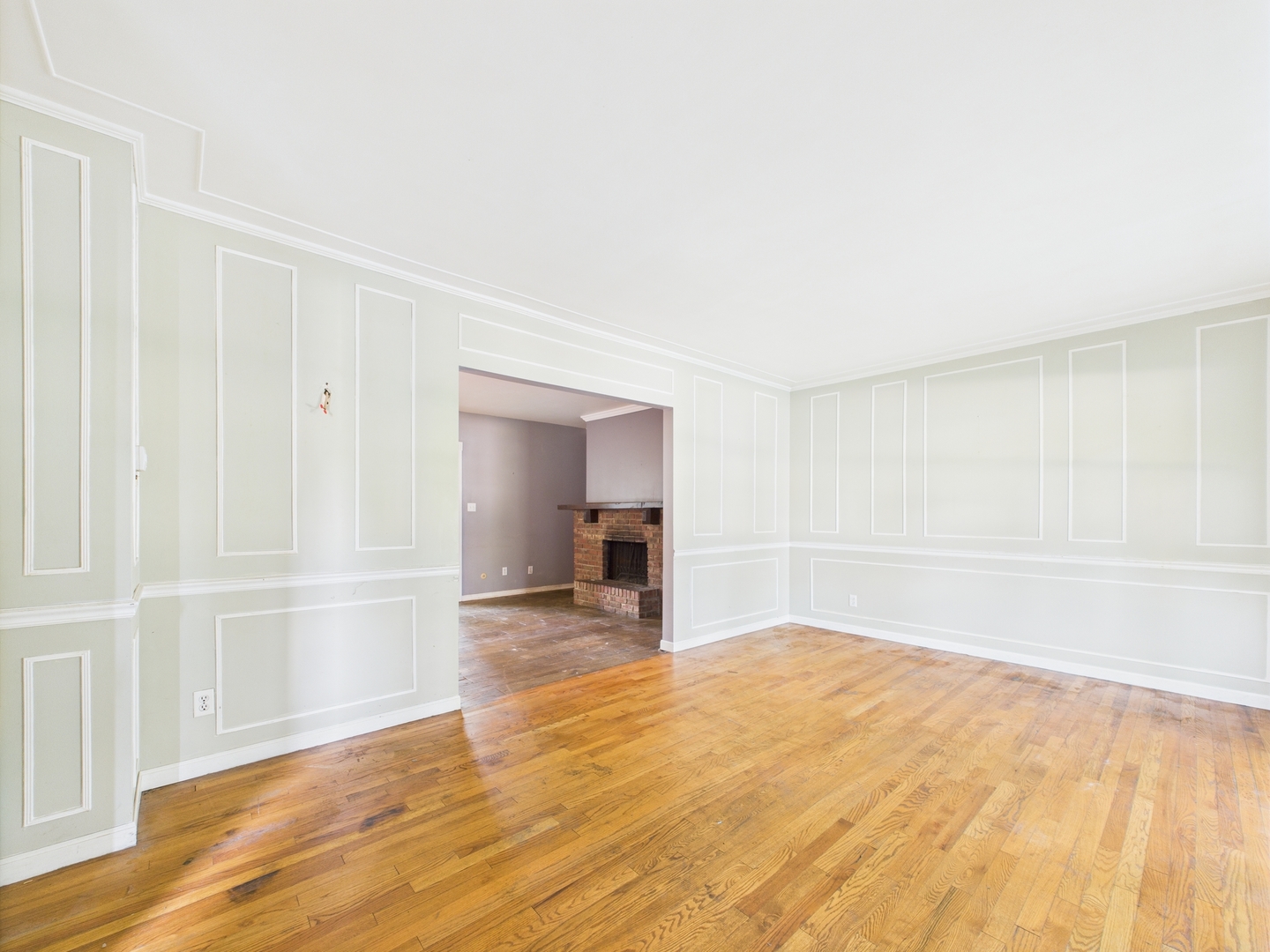 1136 Pine Court, Batavia, IL 60510