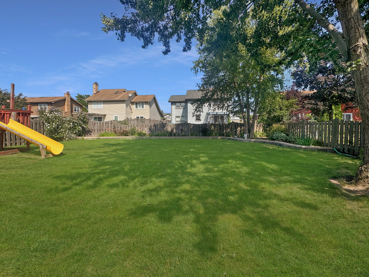 751 Garth Road, Wheeling, IL 60090