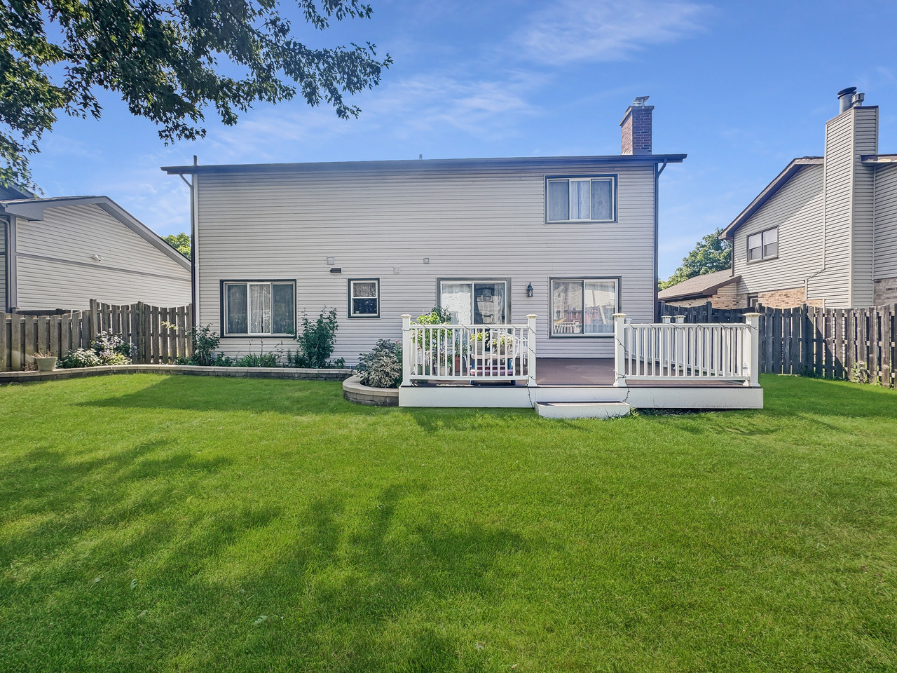 751 Garth Road, Wheeling, IL 60090