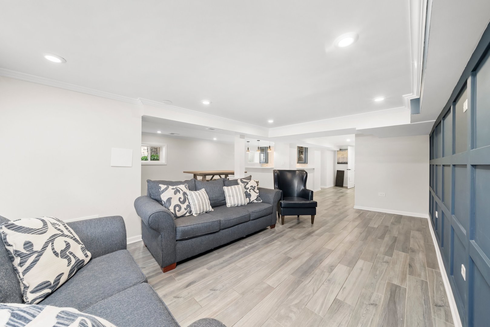 3141 S 54th Court, Cicero, IL 60804