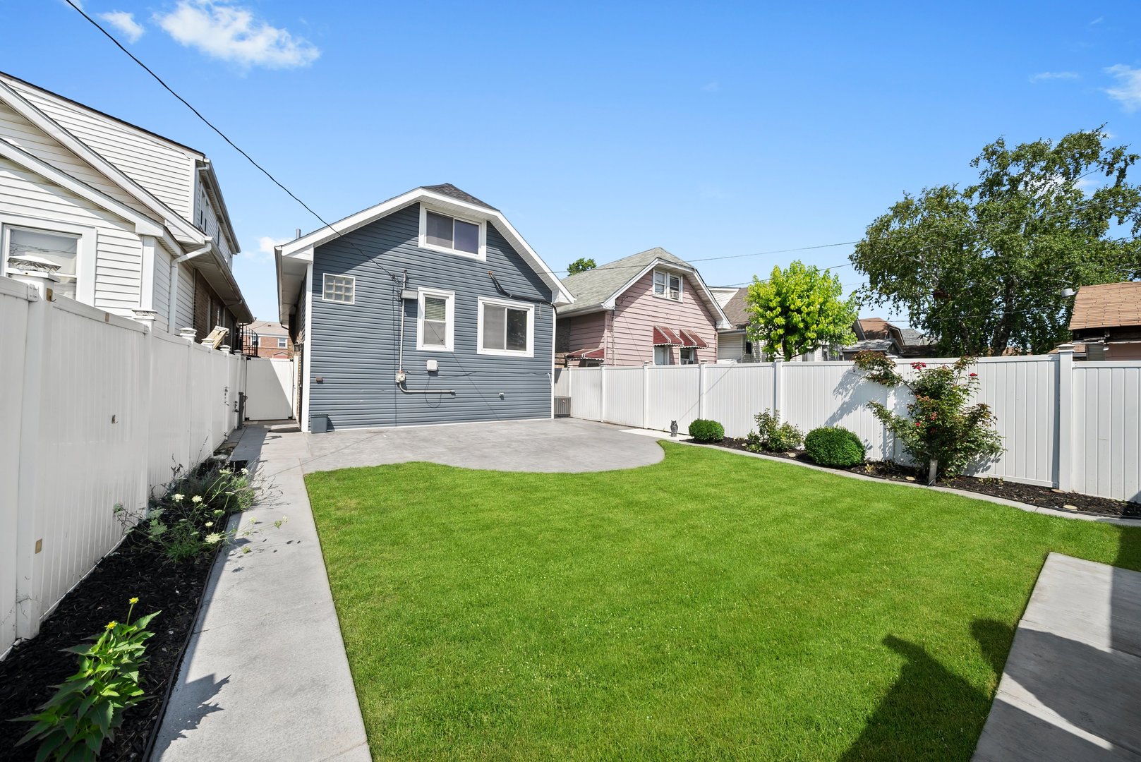 3141 S 54th Court, Cicero, IL 60804
