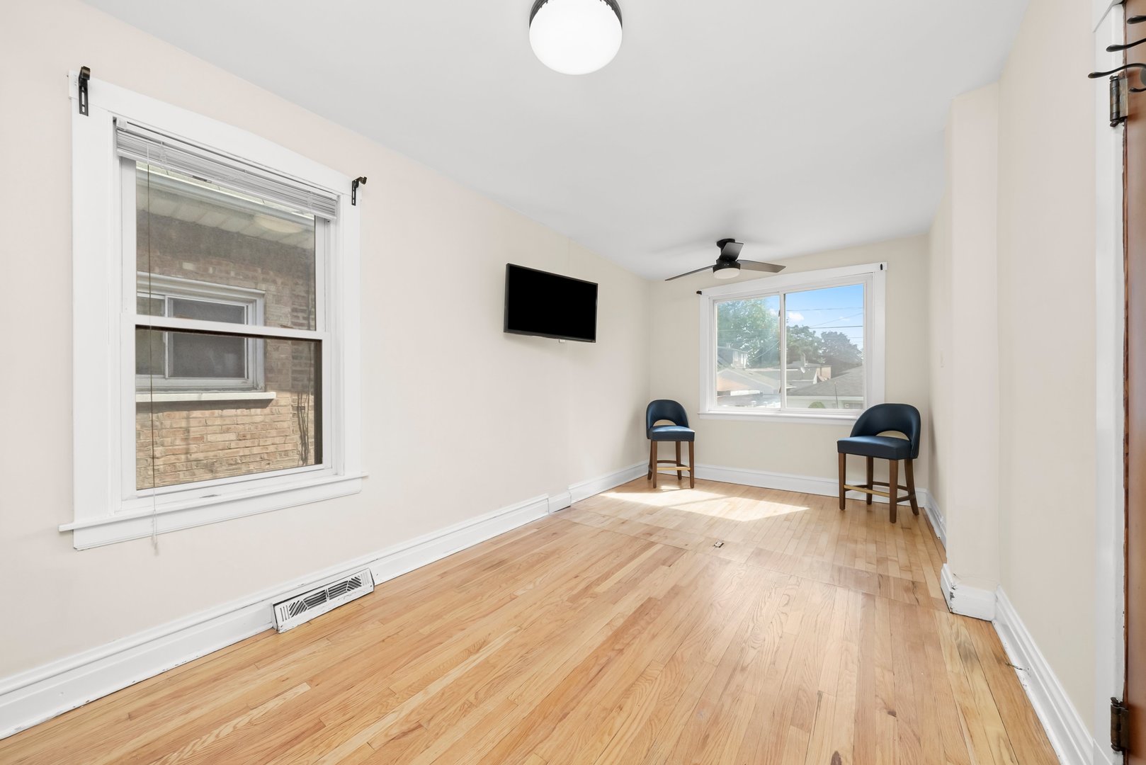 3141 S 54th Court, Cicero, IL 60804