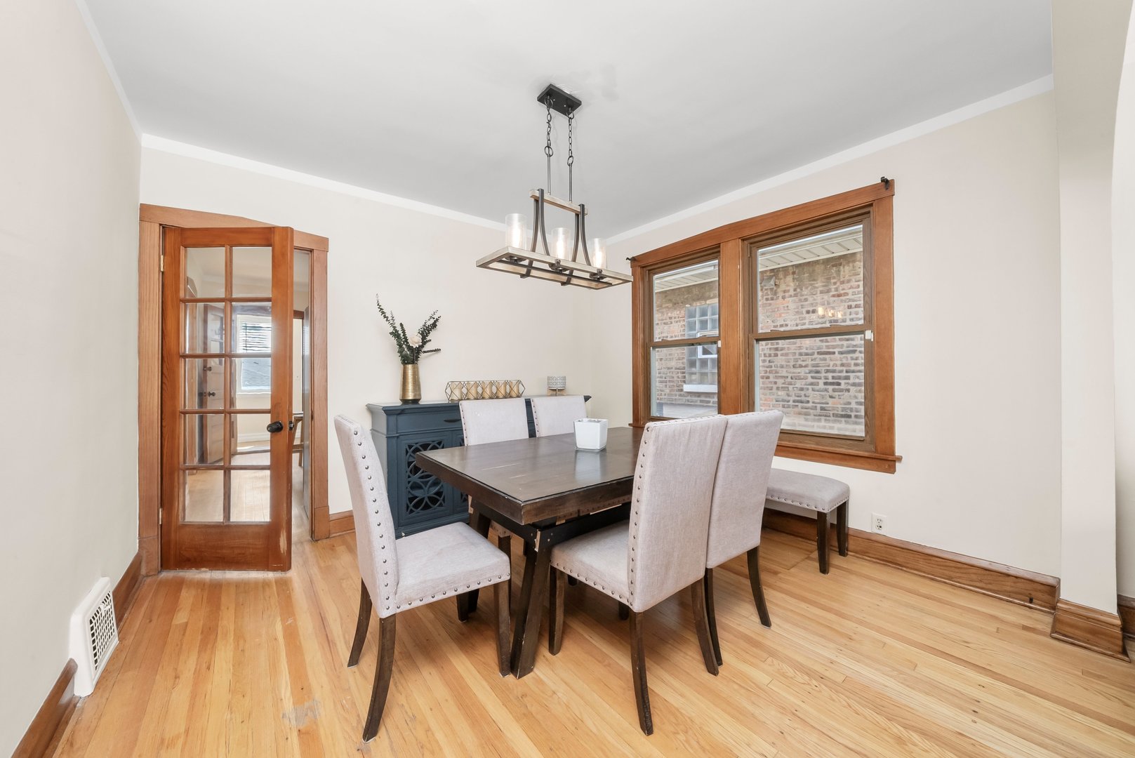 3141 S 54th Court, Cicero, IL 60804