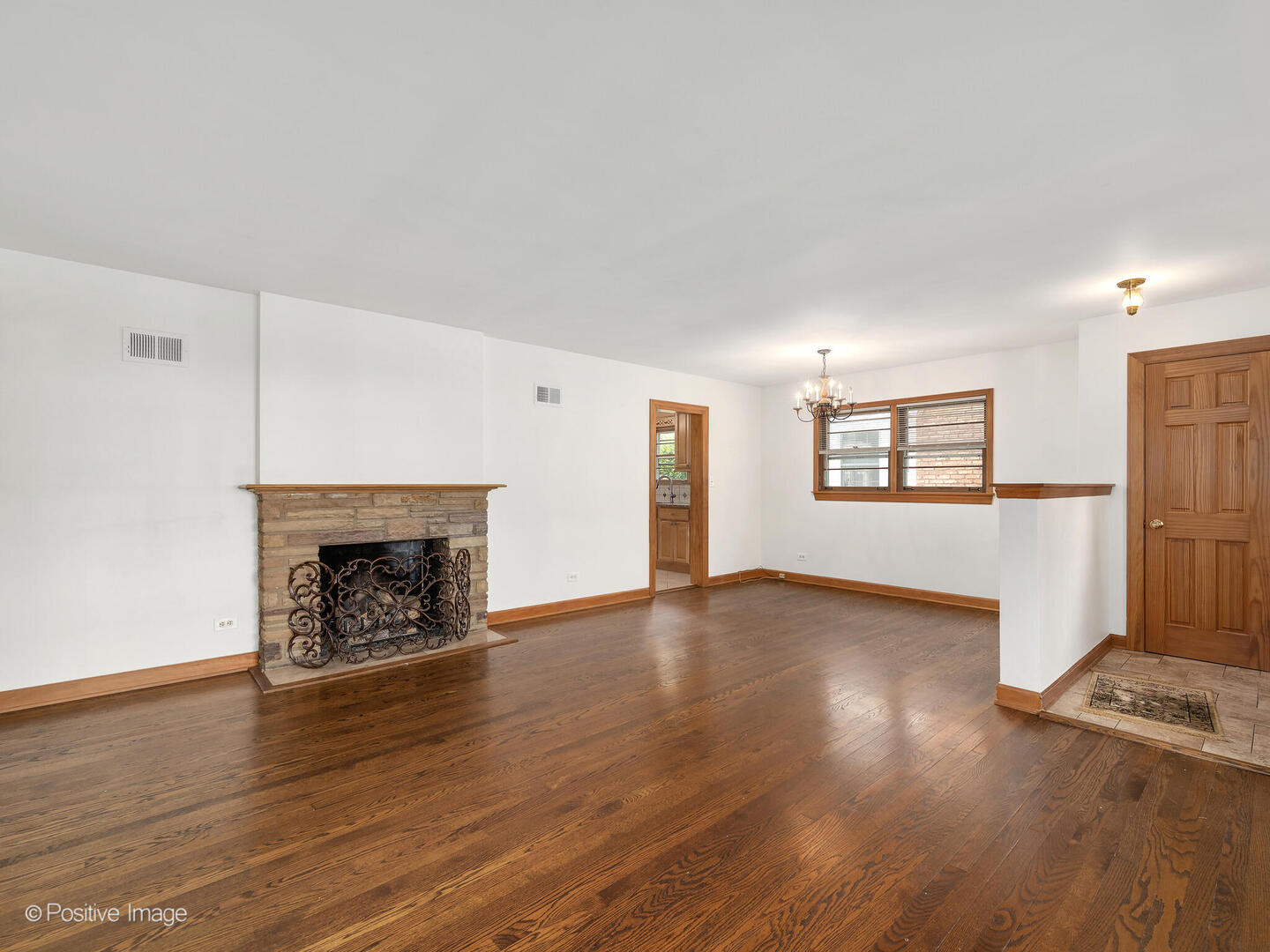 4216 Forest Avenue, Western Springs, IL 60558